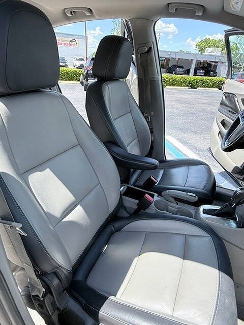 Used 2016 Buick Encore Premium w/ Experience Buick Package FWD image 13