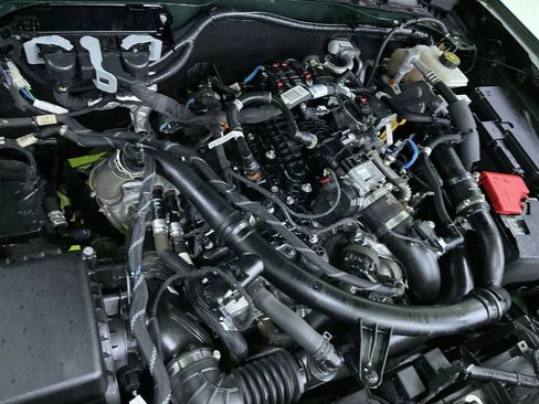 Used 2022 Ford Bronco Badlands w/ Sasquatch Package image 31