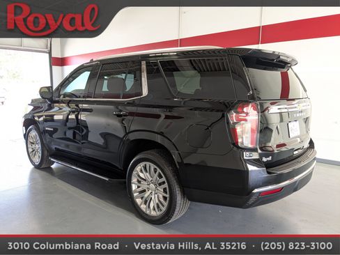 Used 2023 Chevrolet Tahoe LT image 2