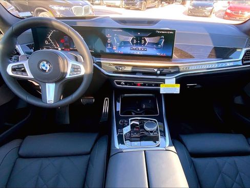 New 2026 BMW X5 xDrive40i w/ M Sport Package image 5
