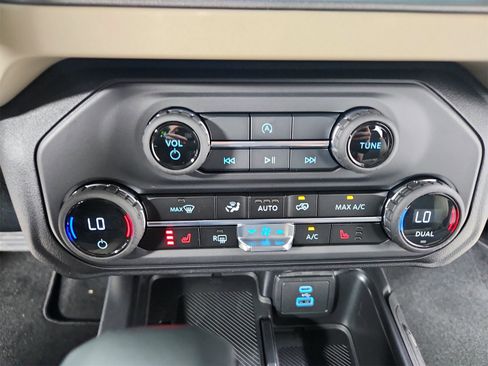 New 2025 Ford Bronco Big Bend image 30