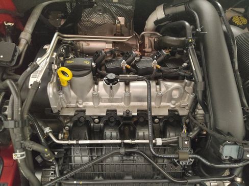 Used 2019 Volkswagen Jetta S w/ Driver Assistance Package image 30