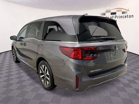 New 2026 Honda Odyssey EX-L image 5