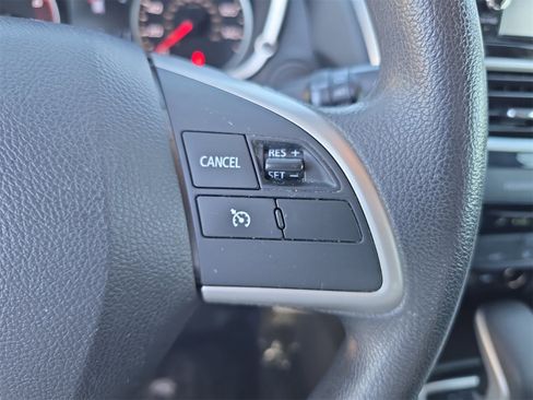 Used 2019 Mitsubishi Eclipse Cross ES image 22