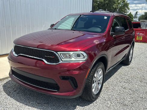 Used 2023 Dodge Durango SXT AWD/4WD image 13