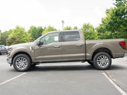 New 2026 Ford F150 XLT w/ XLT Chrome Appearance Package RWD image 6
