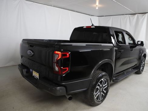 Used 2024 Ford Ranger Lariat w/ FX4 Off-Road Package AWD/4WD image 3