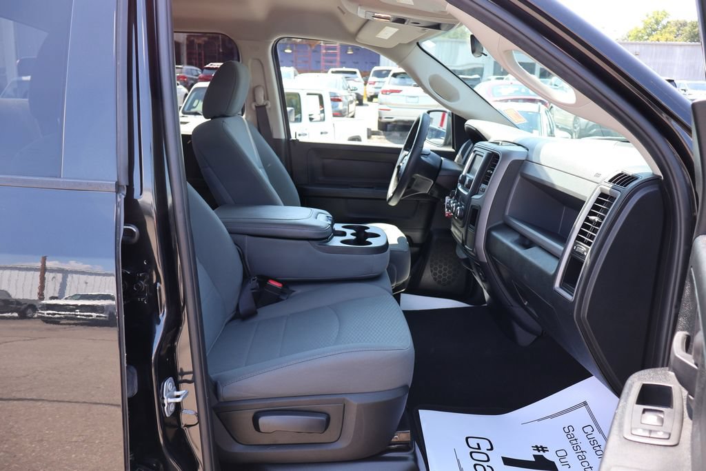 Used 2018 RAM 1500 Express w/ Express Value Package AWD/4WD image 24