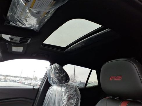 New 2026 Chevrolet Trax RS w/ Sunroof Package image 8