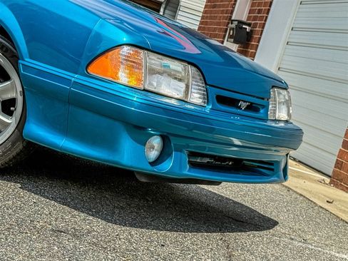 Used 1993 Ford Mustang Cobra RWD image 32