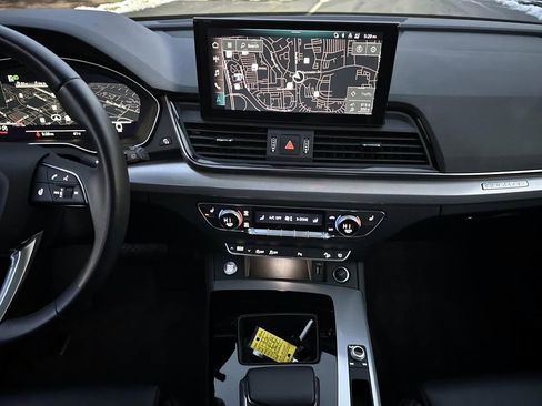 Used 2023 Audi Q5 2.0T Premium Plus w/ Premium Plus Package image 30