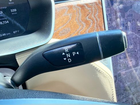 Used 2016 Tesla Model S 90D image 29