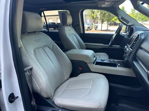 Used 2019 Ford Expedition Platinum AWD/4WD image 29