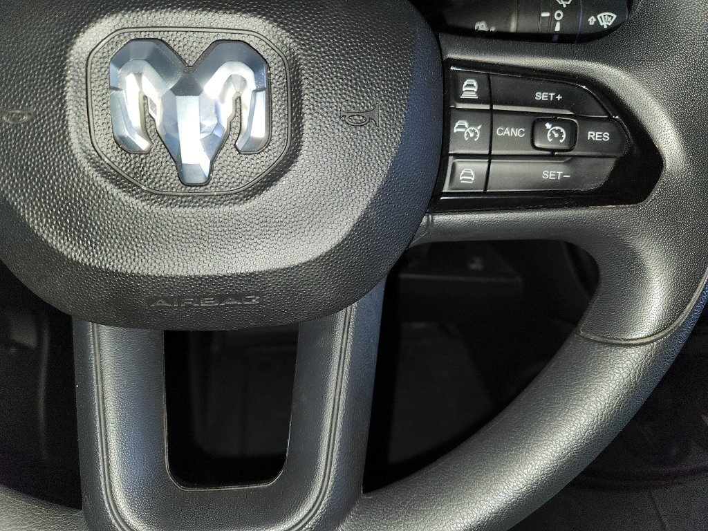 Used 2026 RAM ProMaster 2500 w/ Convenience Group FWD image 29