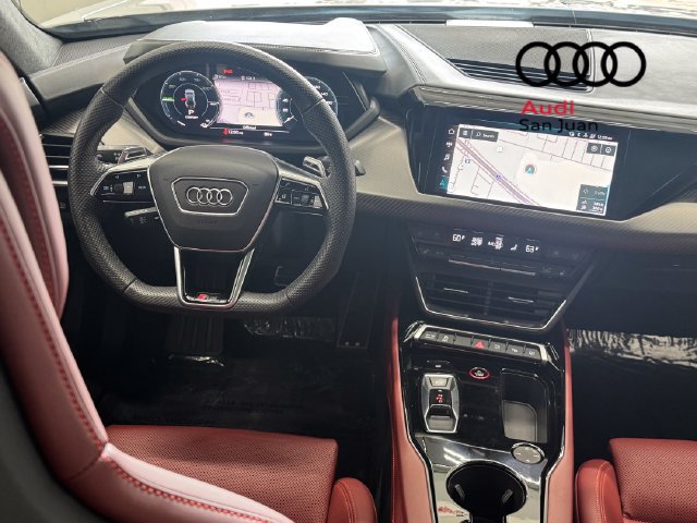 Used 2022 Audi RS e-tron GT w/ Carbon Performance Package AWD/4WD image 32