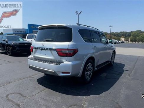 Used 2021 Nissan Armada SL w/ Captain's Chairs Package image 8