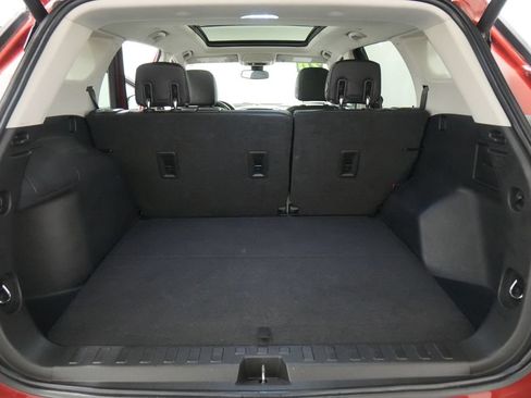 Used 2020 GMC Terrain Denali w/ Denali Premium Package AWD/4WD image 27