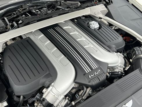 Used 2020 Bentley Continental GT image 42