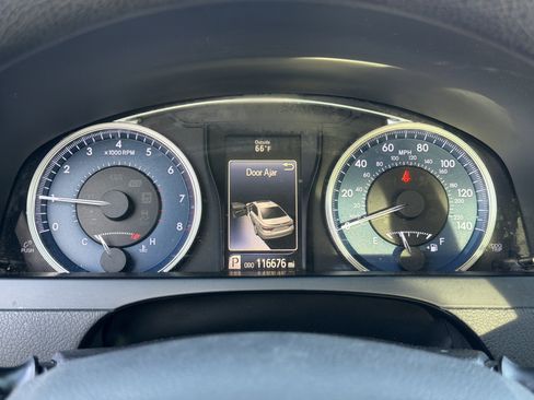Used 2015 Toyota Camry LE FWD image 24