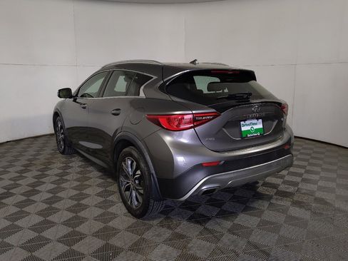 Used 2018 INFINITI QX30 AWD image 5
