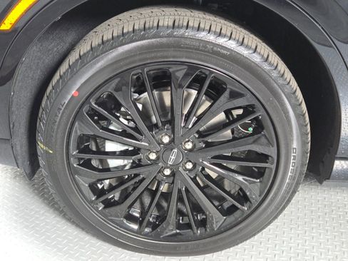 New 2026 Lincoln Corsair Grand Touring AWD/4WD image 11