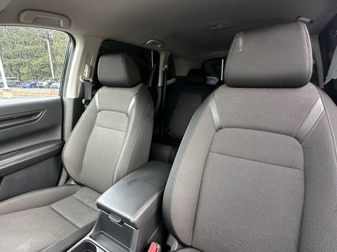 Used 2025 Honda CR-V LX image 7
