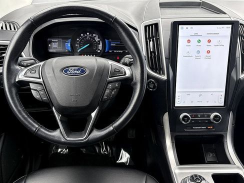 Used 2023 Ford Edge SEL image 15