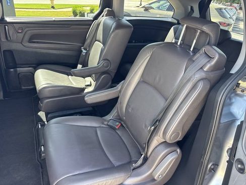 Used 2018 Honda Odyssey EX-L image 22