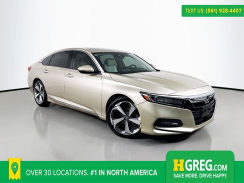 Used 2019 Honda Accord Touring image 1