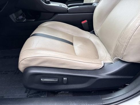 Used 2017 Honda Civic EX-L image 27