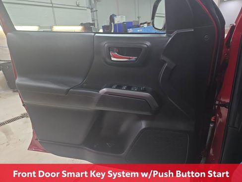 Certified 2023 Toyota Tacoma TRD Sport image 32