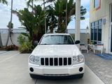 Used 2005 Jeep Grand Cherokee Laredo image 3