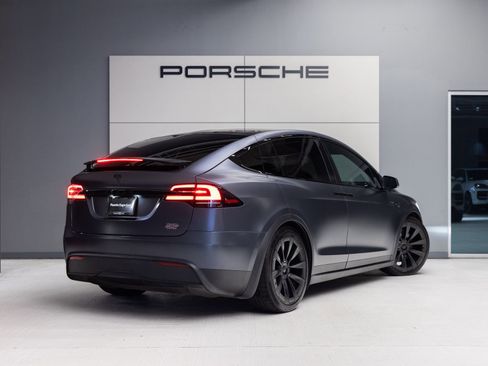 Used 2023 Tesla Model X Plaid AWD/4WD image 7