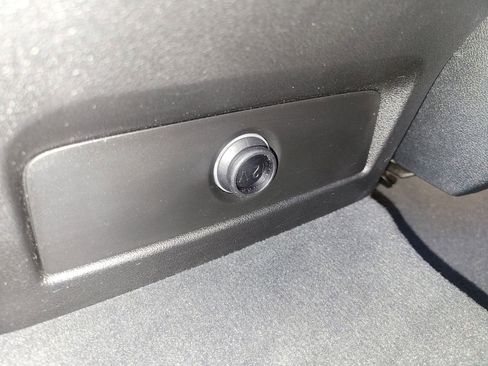 Used 2020 BMW X6 xDrive40i w/ Premium Package image 12