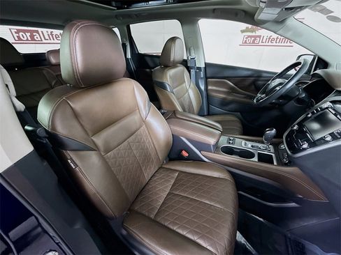 Certified 2023 Nissan Murano Platinum w/ Cargo Package image 35