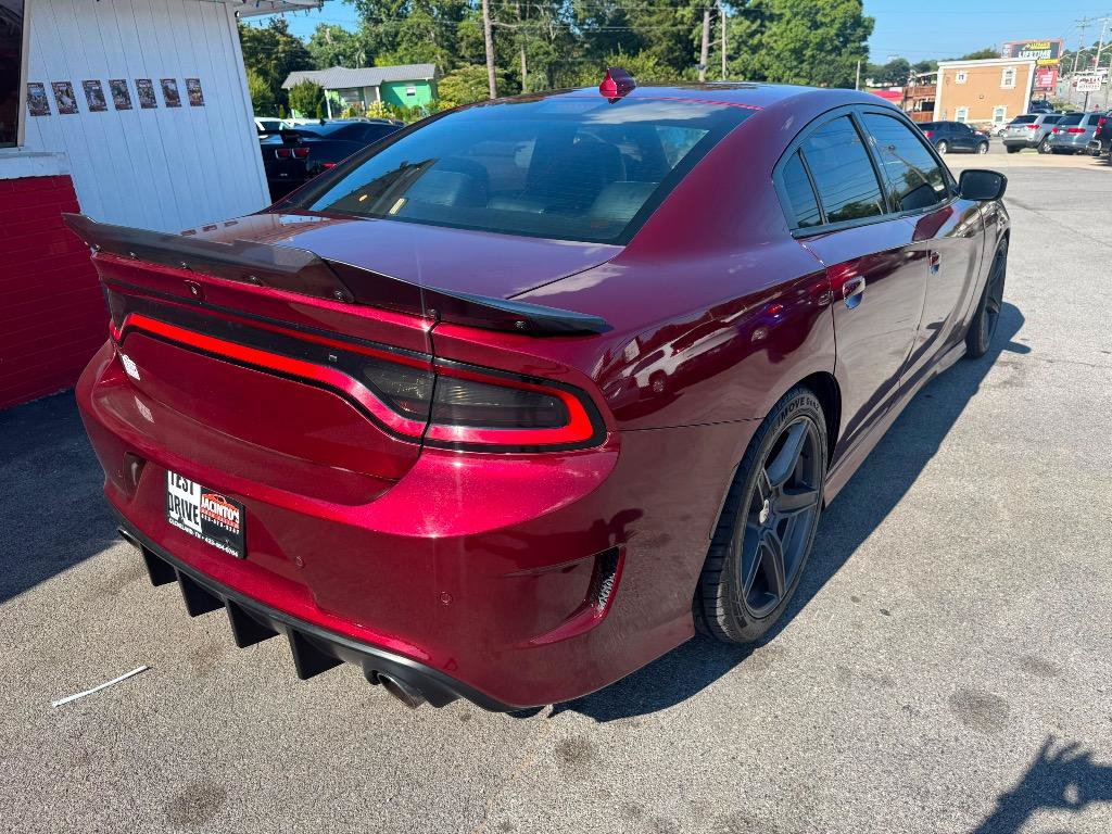 Used 2017 Dodge Charger R/T Scat Pack w/ Technology Group RWD image 8
