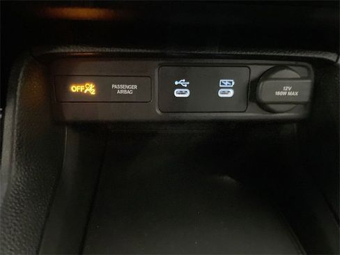 Used 2025 Honda Civic Sport image 23