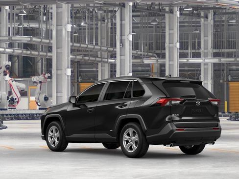 New 2025 Toyota RAV4 LE image 6