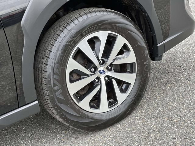 Used 2024 Subaru Outback AWD/4WD image 8