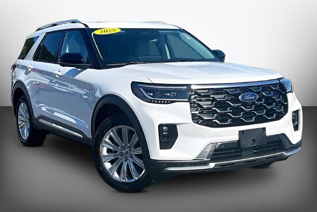 Used 2025 Ford Explorer Platinum w/ LUX Leather Package AWD/4WD image 10