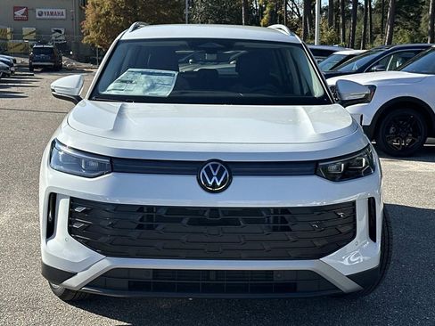 New 2026 Volkswagen Tiguan S image 2