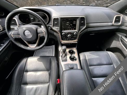 Used 2017 Jeep Grand Cherokee Limited AWD/4WD image 14