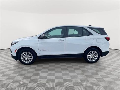 Used 2024 Chevrolet Equinox LS image 8