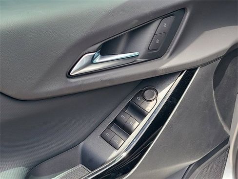 New 2026 Chevrolet Equinox LT image 19