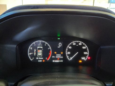 Certified 2025 Honda CR-V EX image 34