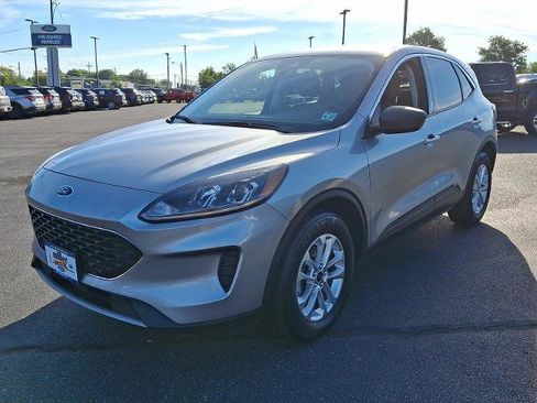 Certified 2022 Ford Escape SE AWD/4WD image 3