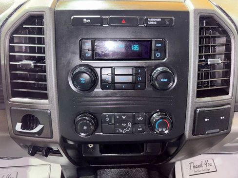Used 2019 Ford F250 XL w/ Camper Package RWD image 19