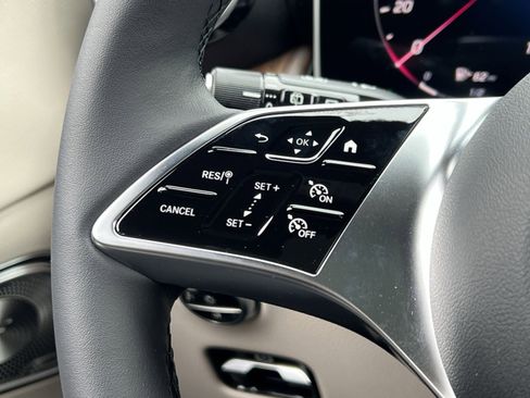 New 2026 Mercedes-Benz GLC 300 4MATIC image 36
