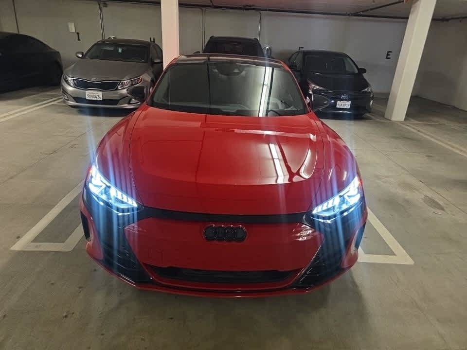 Used 2024 Audi RS e-tron GT w/ Carbon Performance Package AWD/4WD image 2