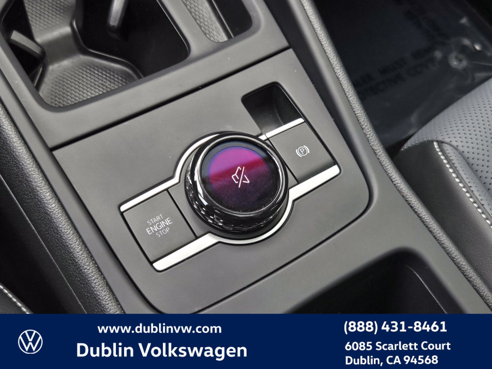 Certified 2026 Volkswagen Tiguan SE AWD/4WD image 19